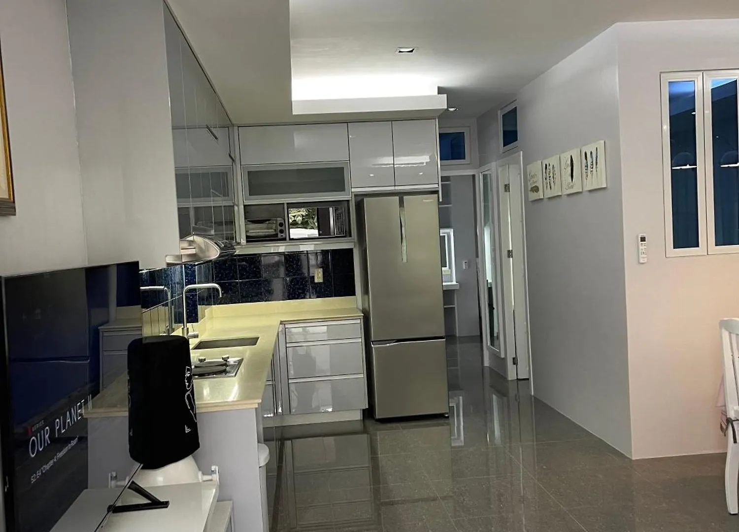 Anavada Suites - Davao City