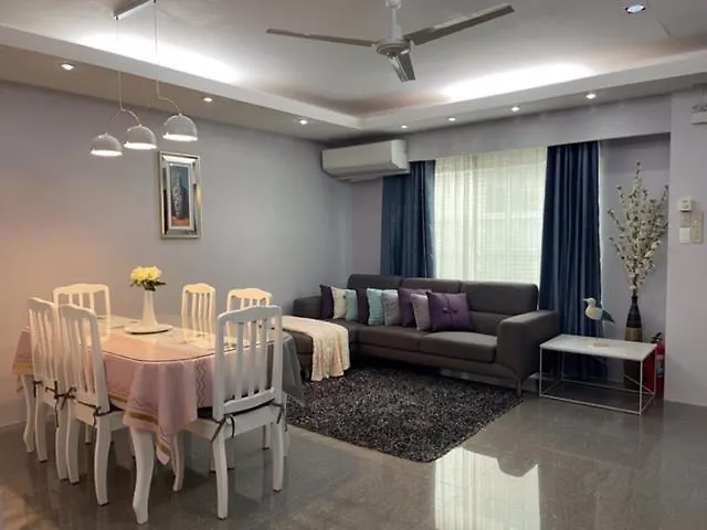 ***** Guest house Anavada Suites - Davao City Philippines