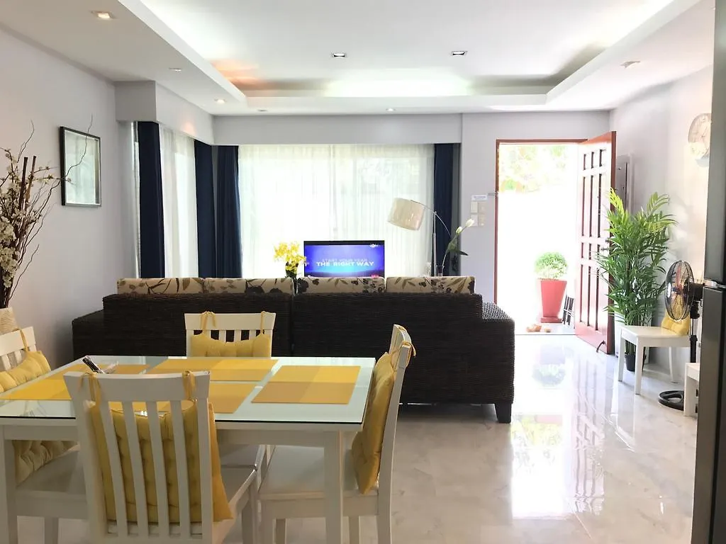 Anavada Suites - Davao City Guest house