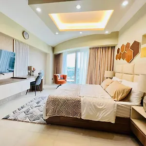 Aeon Towers Aparthotel
