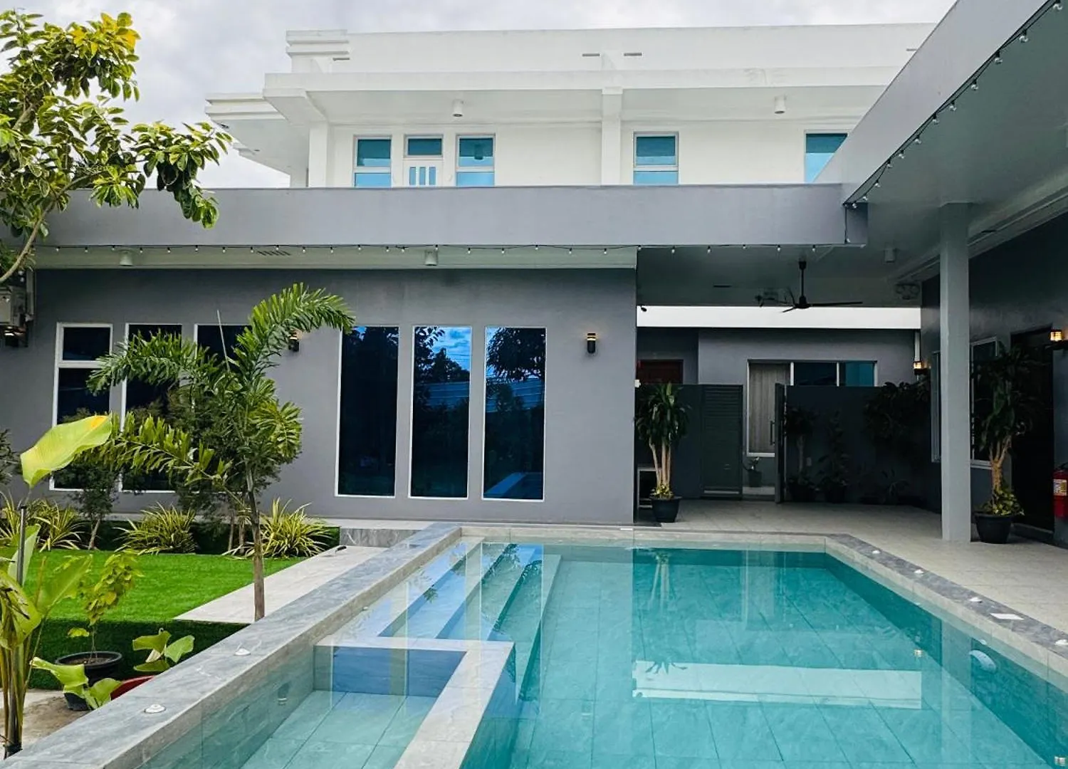 Anavada Suites - Davao City Philippines