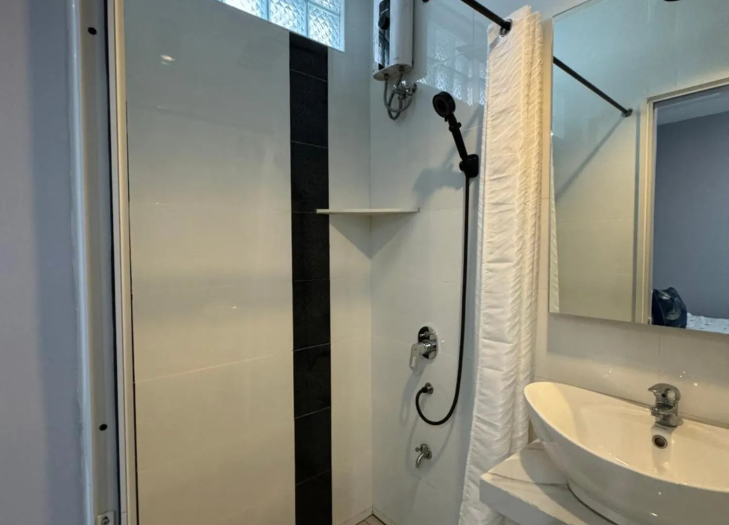 Anavada Suites - Davao City
